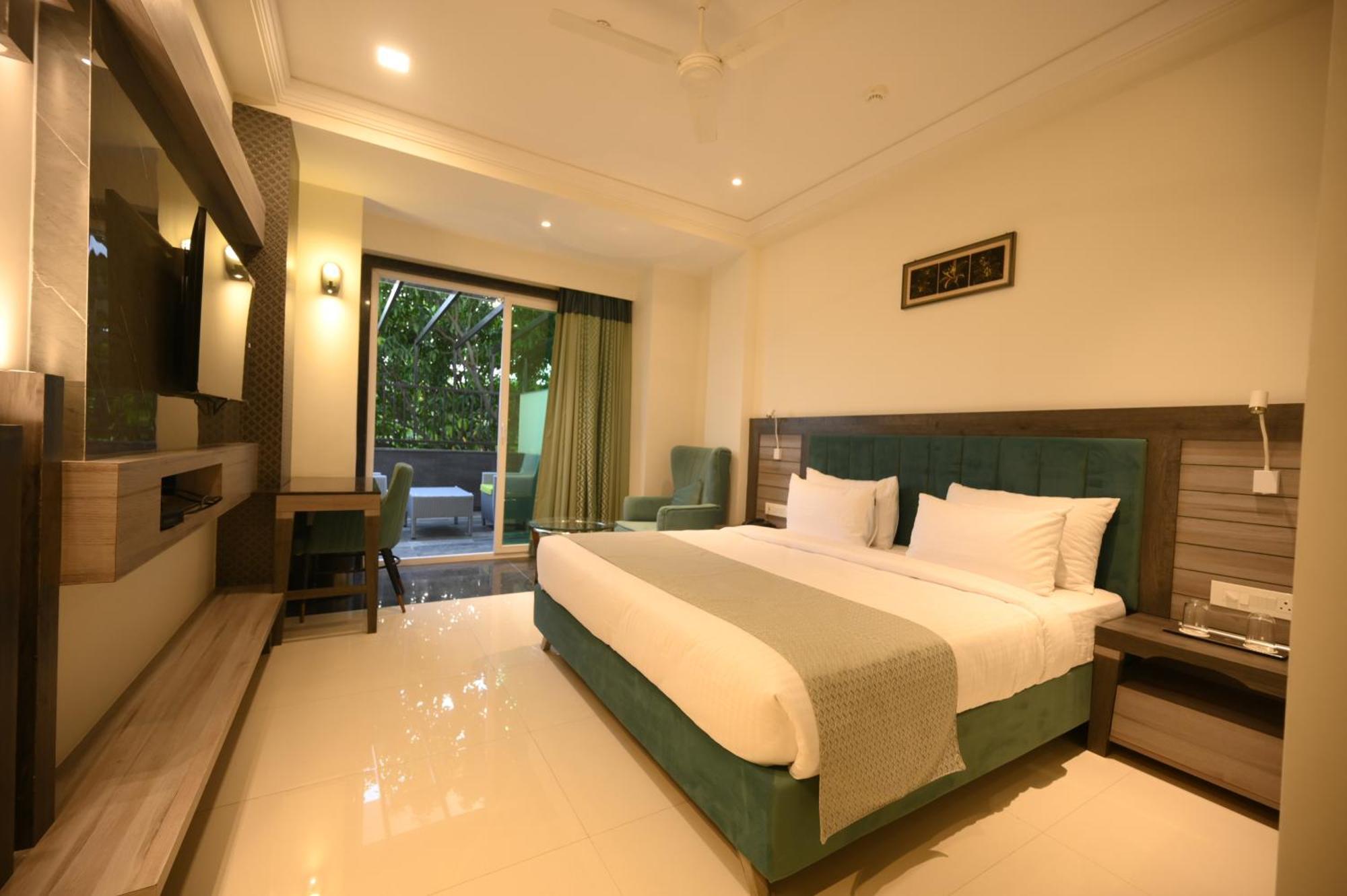 The Mudra Hotel Varanasi Exteriör bild